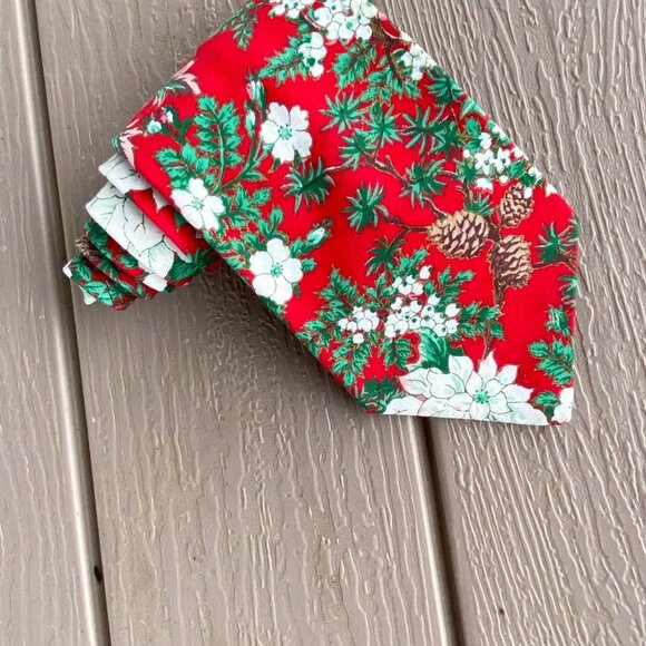 Vintage Christmas Poinsettias Neck Tie Silk Red Floral Career Professional Mens - Picture 9 of 12